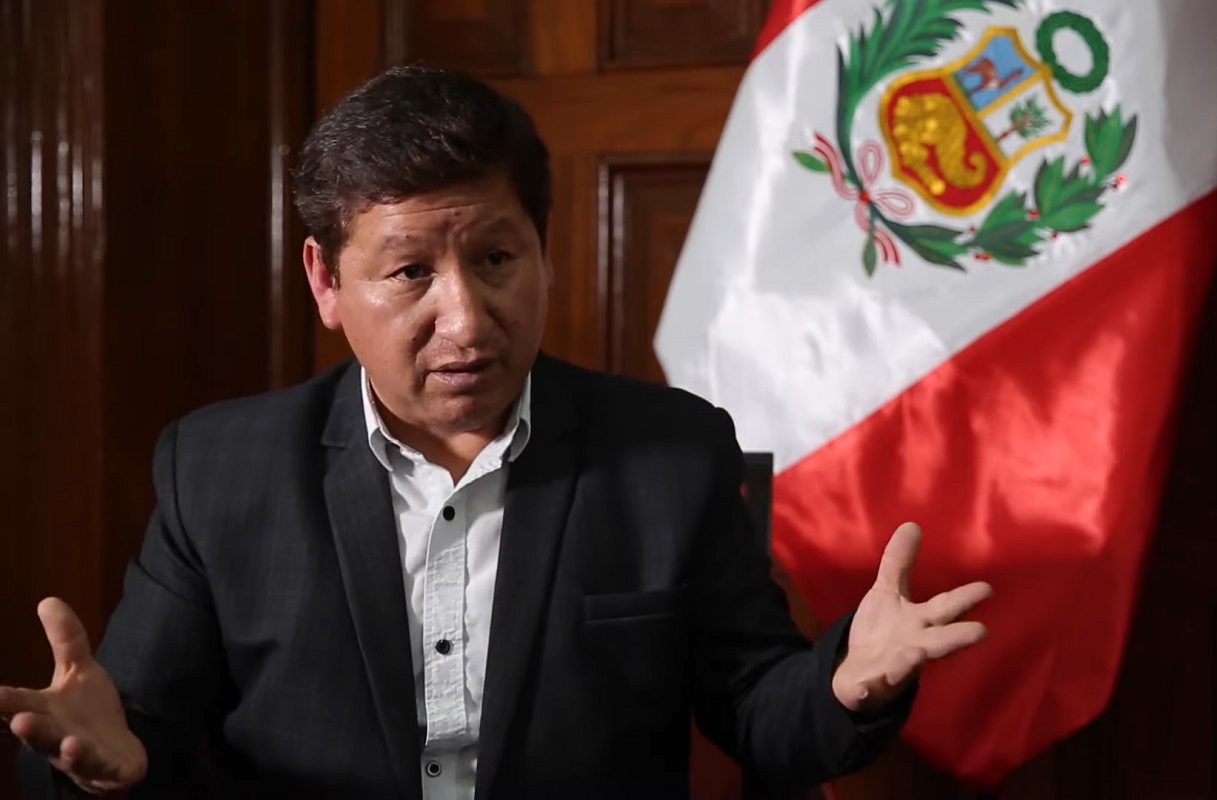 Guido Bellido, el Estado debe intervenir en el desarrollo hidroenergético y la explotación del gas peruano.