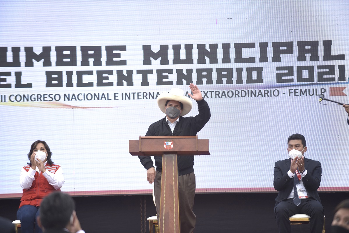 Avanzamos en la descentralización económica para las municipalidades, sostuvo presidente Pedro Castillo.