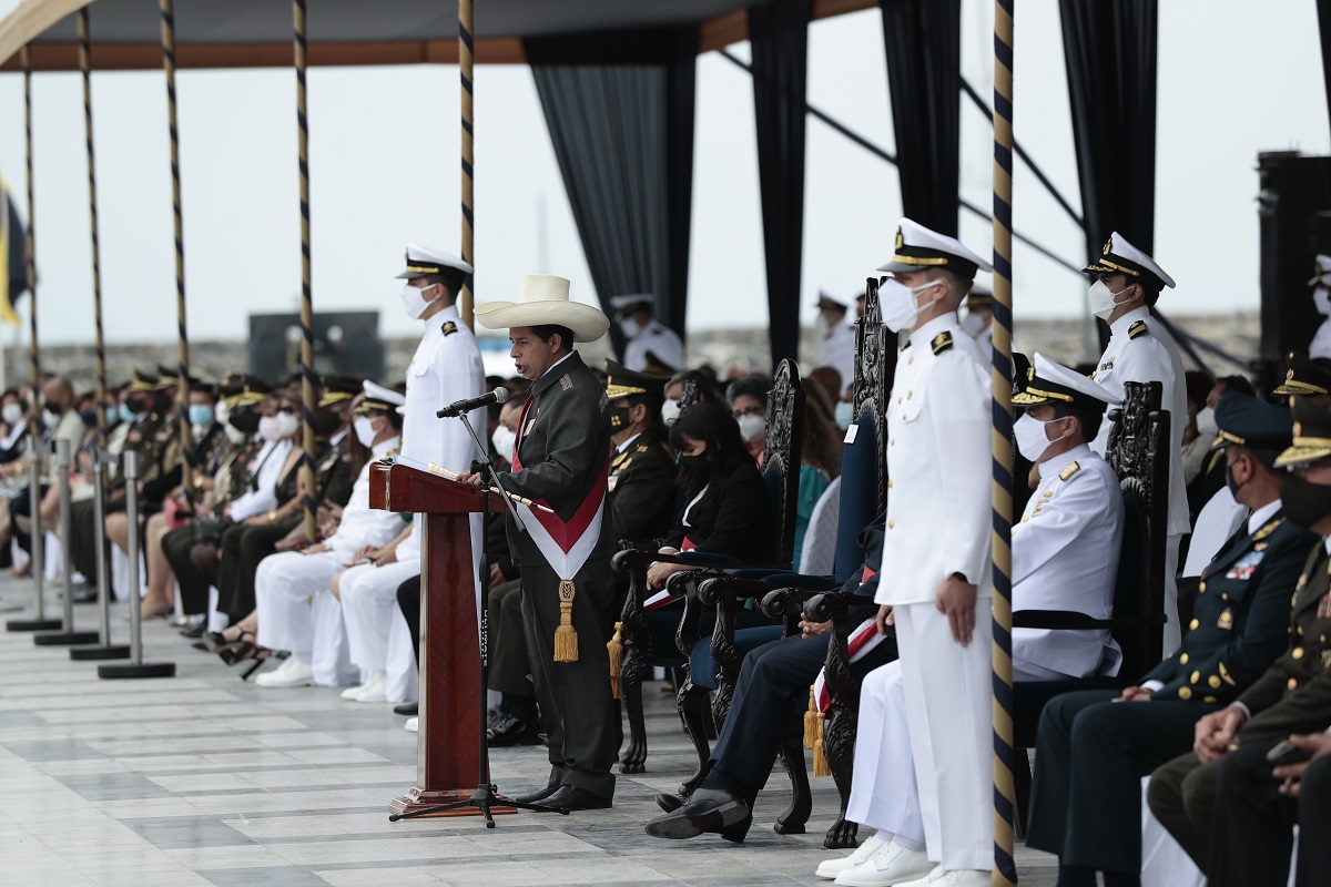 Mi gobierno está fortaleciendo la capacidad operativa de la marina de Guerra, sostuvo jefe de Estado Pedro Castillo.
