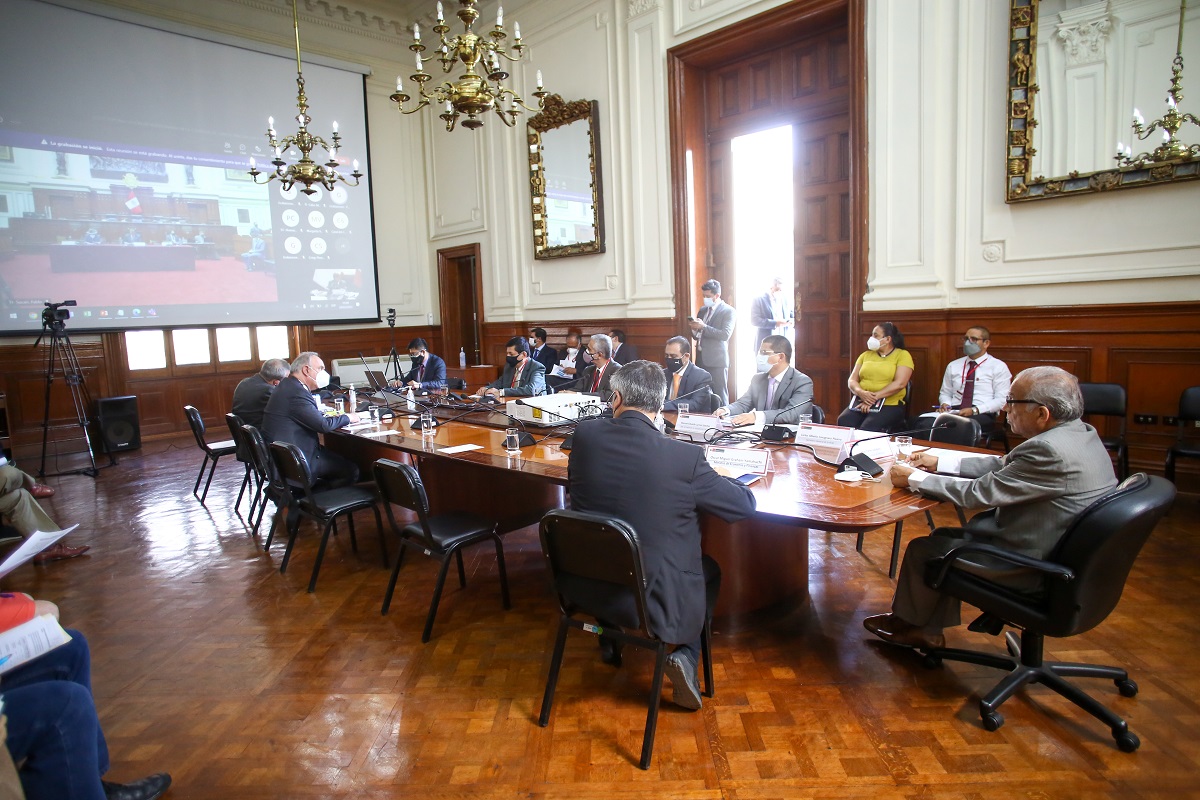 Premier Aníbal Torres lideró la sustentación del Proyecto de Ley de creación del Ministerio de Ciencia, Tecnología e Innovación.