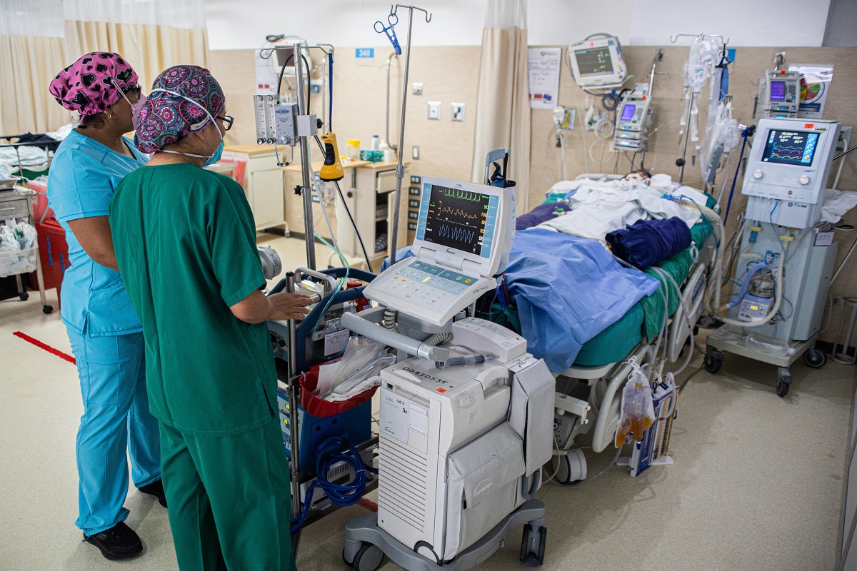 Tecnología avanzada ECMO logra a la fecha que el Instituto Nacional Cardiovascular INCOR coloque corazón artificial a 85 pacientes.