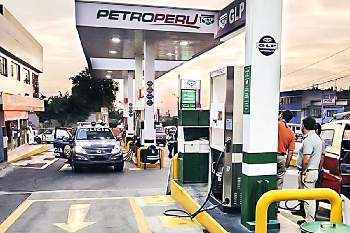 Gobierno decreta la exoneración del Impuesto Selectivo al Consumo (ISC) a la gasolina de 84 y 90 octanos, así como al petróleo.