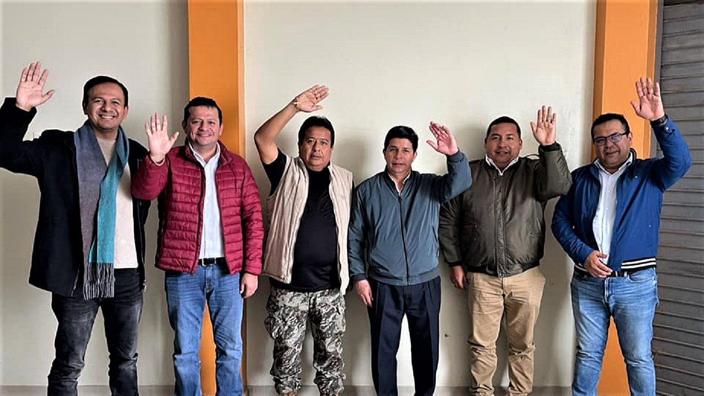 Alcaldes de Tumbes, Piura, Chiclayo y Trujillo, crean la "Comisión de Alcaldes de la Macroregión Norte", en el Perú.