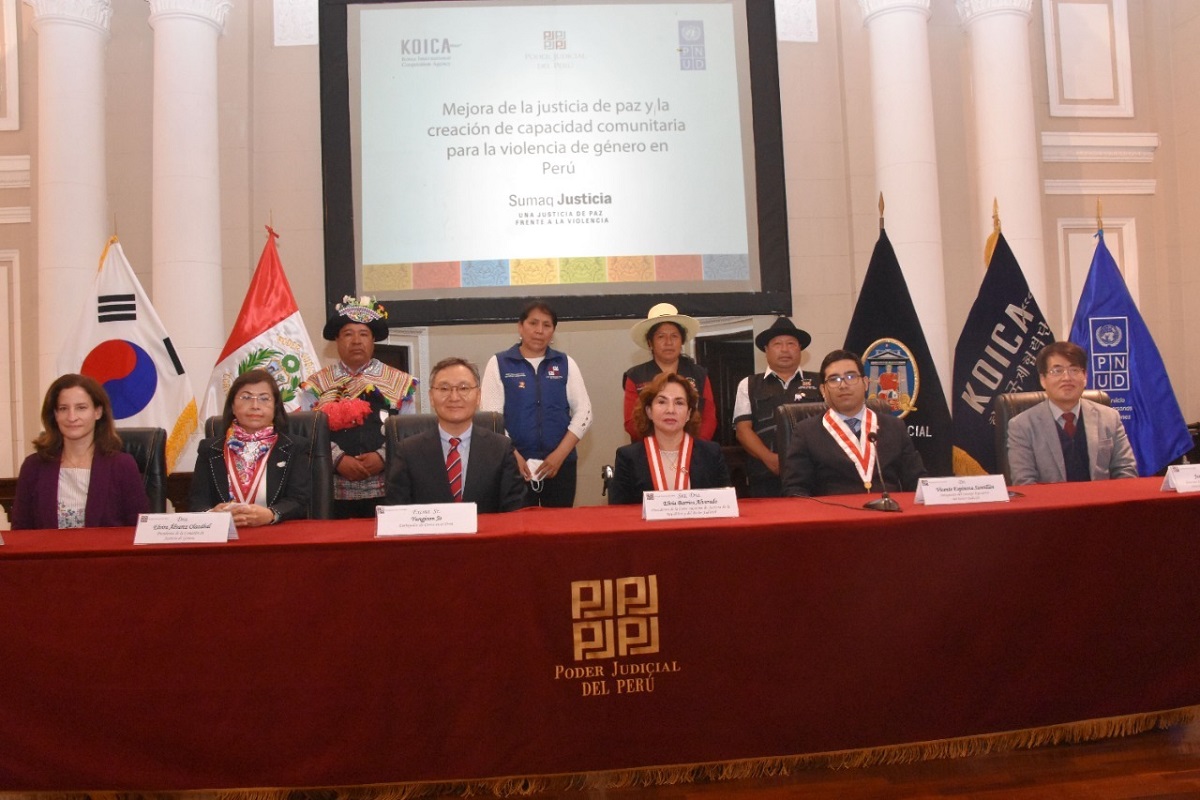 Proyecto Sumaq Justicia, el cual busca reducir violencia de género en zonas rurales fue presentado por la presidenta del Poder Judicial, Elvia Barrios.