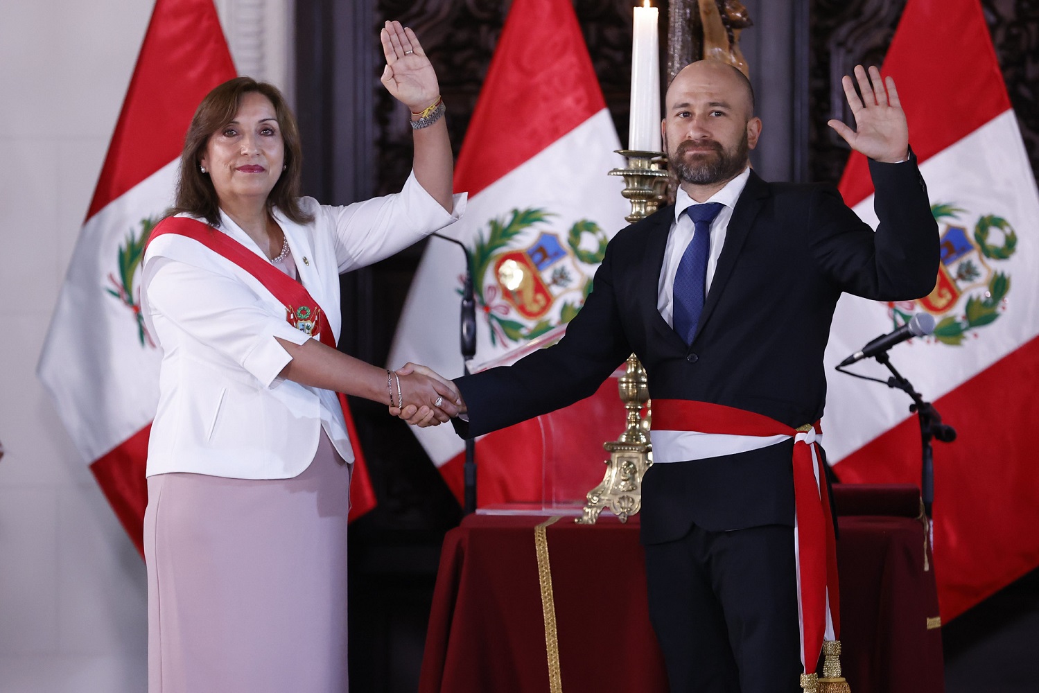Renunciante ministro Eduardo García Birmisa (MTPE), pide a presidenta Boluarte, adelanto de elecciones antes de abril de 2024.