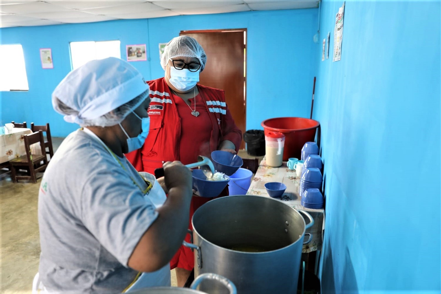 En región Ica, Qali Warma supervisa servicio alimentario escolar en colegios de las provincias de Pisco y Chincha.
