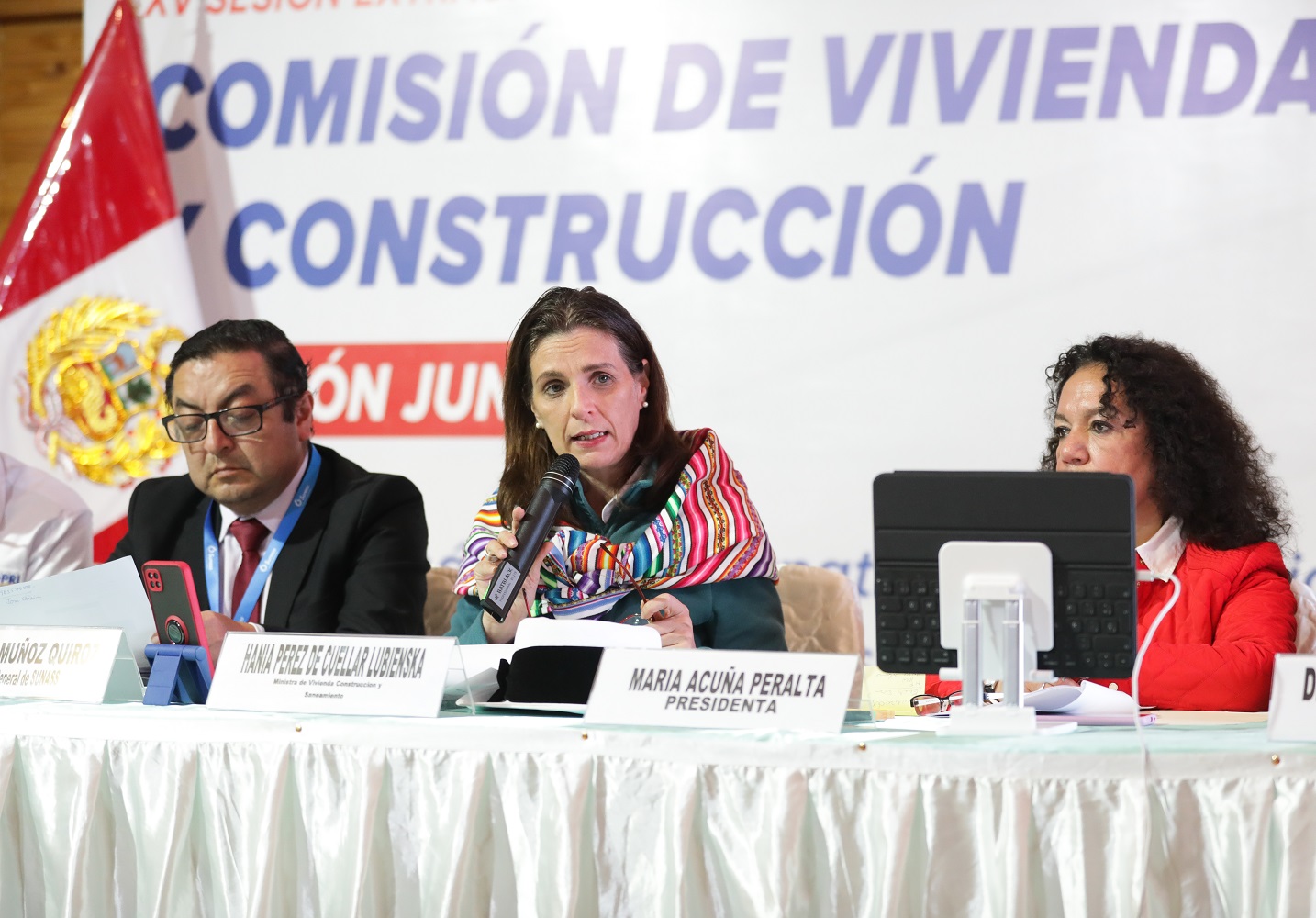 Ministra Hania Pérez de Cuéllar (MVCS): Haremos 34 obras de agua, saneamiento y urbanismo por más de S/ 446 millones en Junín.