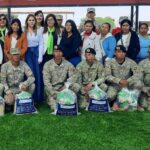 Ejército recibe alimentos donados por la Iglesia de Jesucristo, para las madres de los miembros del servicio militar voluntario y empleadas civiles.