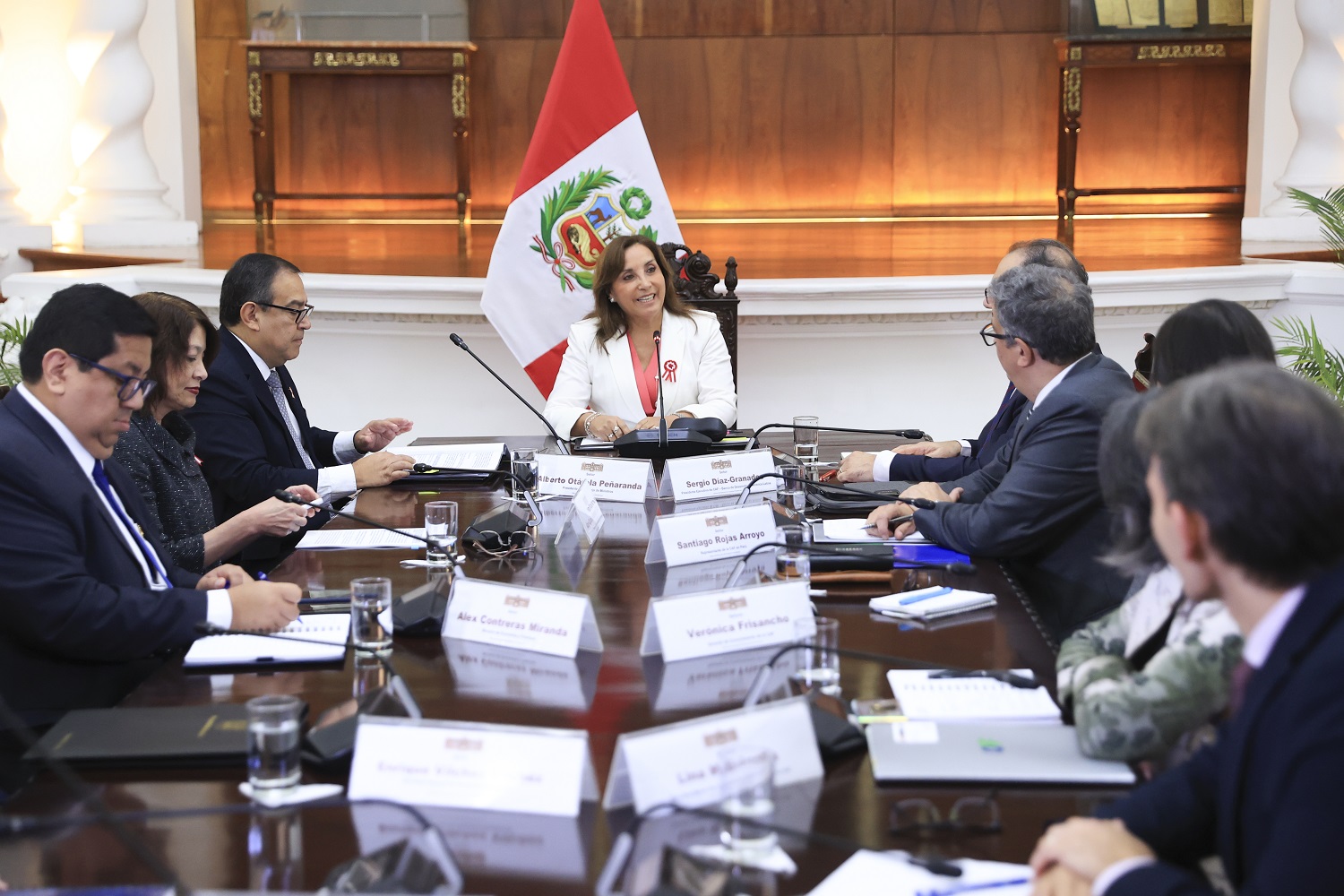 Presidente del Banco de Desarrollo de América Latina y mandataria Dina Boluarte se reunieron, estuvieron una delegación de diputados de Japón.