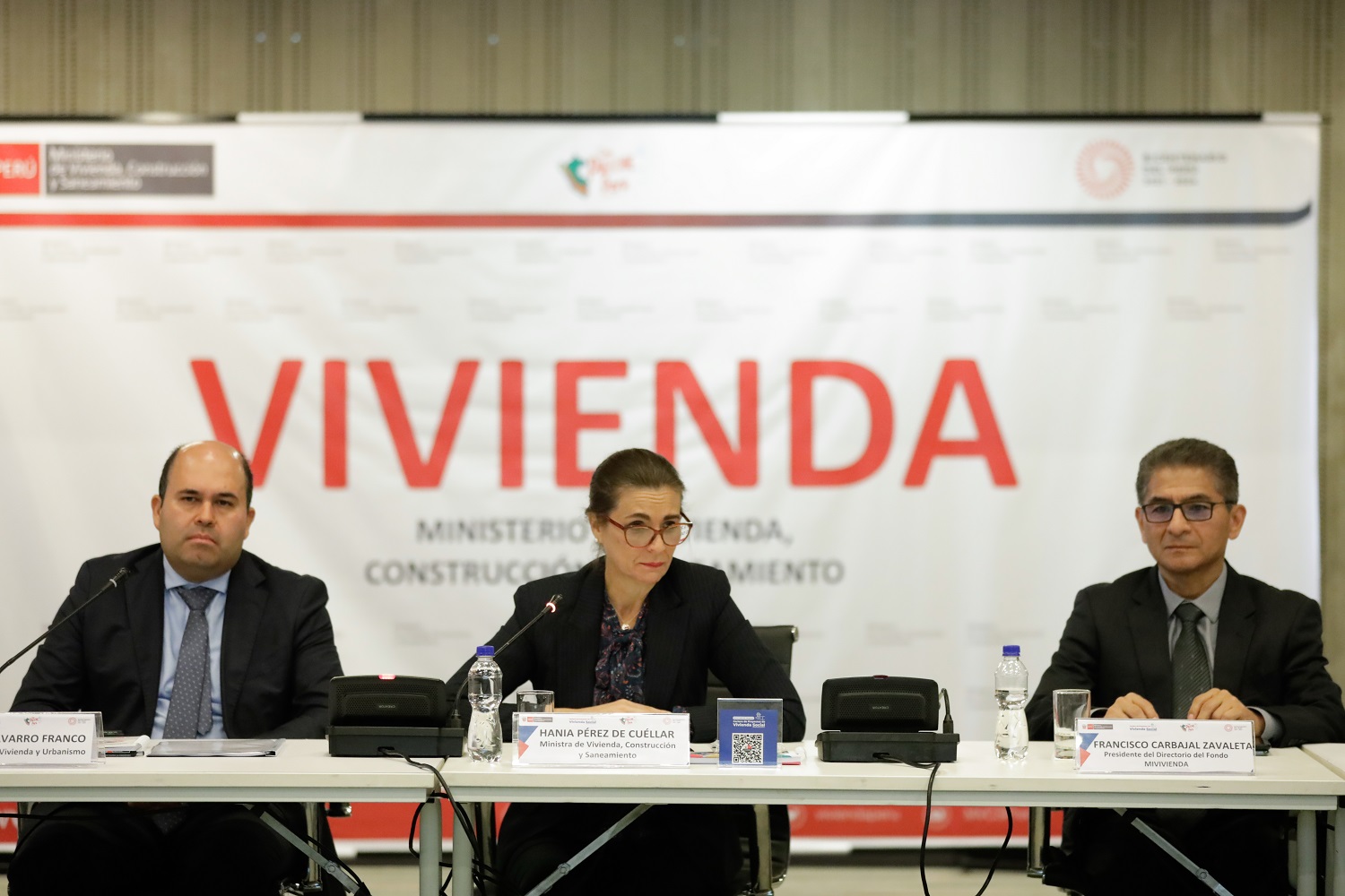 Ministerio de Vivienda presenta 21 proyectos para 63 mil viviendas de interés social en Arequipa, Ica, Lambayeque, Lima, Moquegua y Piura.