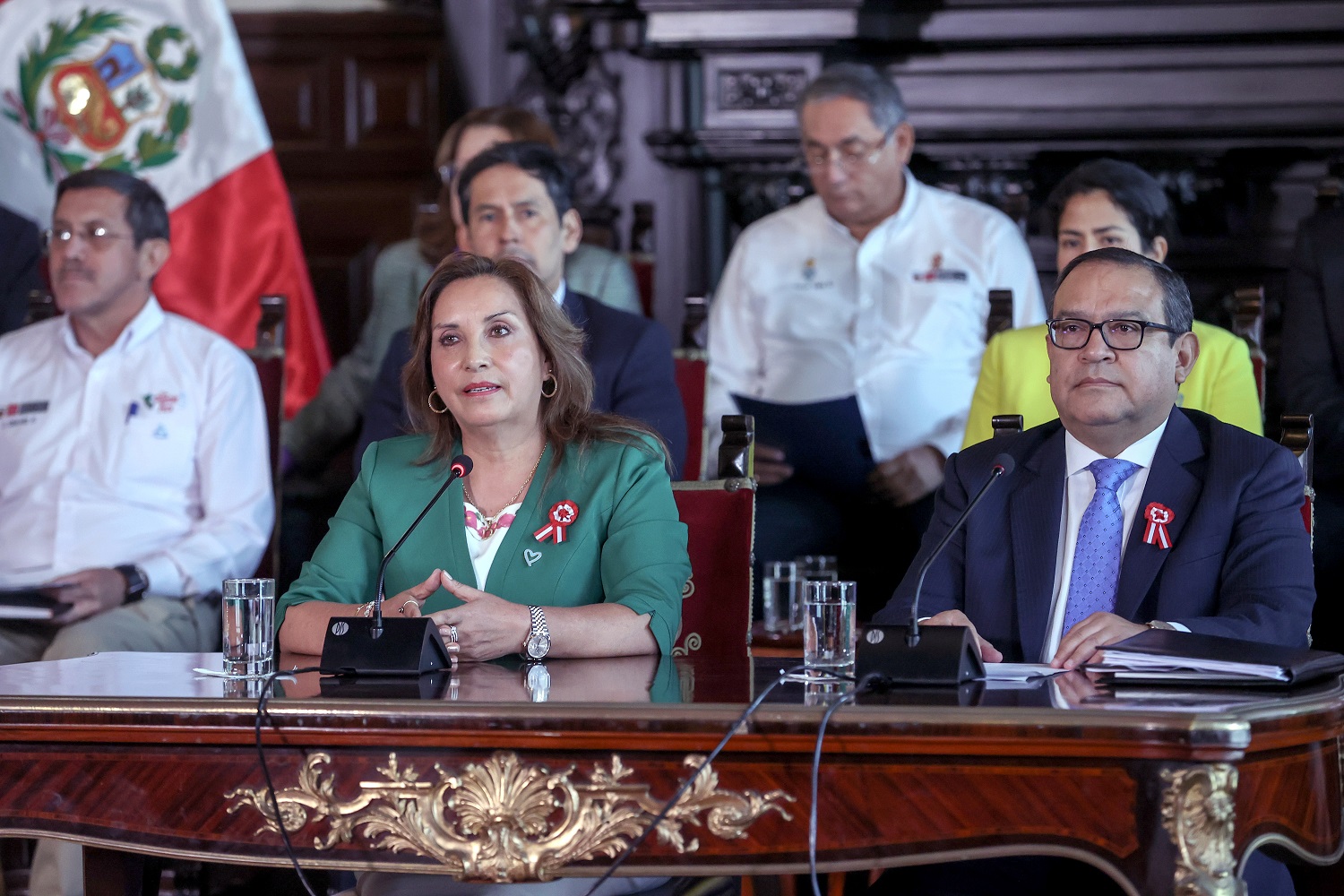 Dina Boluarte: Convocamos a la más amplia unidad a los peruanos, esperamos una marcha pacifica dentro del marco constitucional y sin violencia.