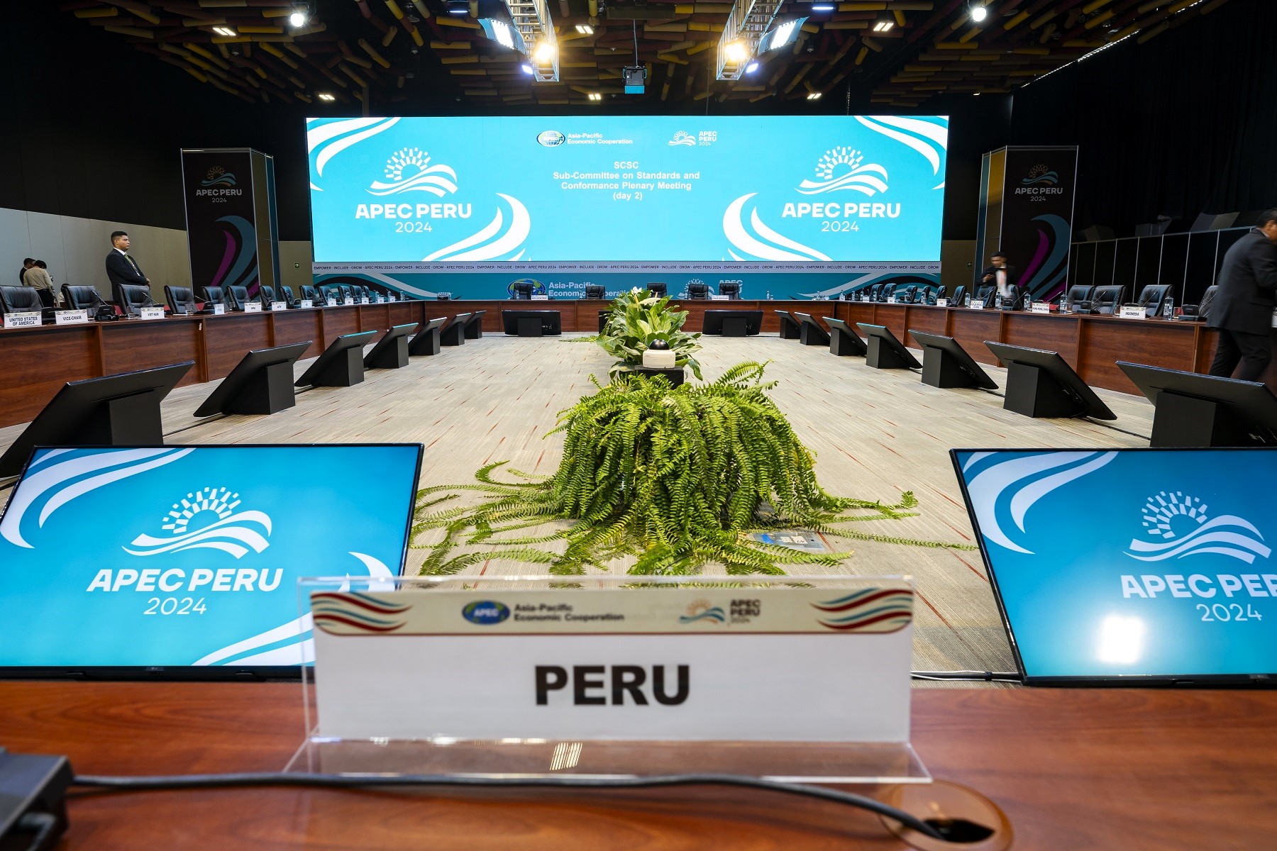 APEC impulsa la agenda de crecimiento de calidad, reuniones empezaron en Lima este 24 de febrero y concluirán el 8 de marzo.