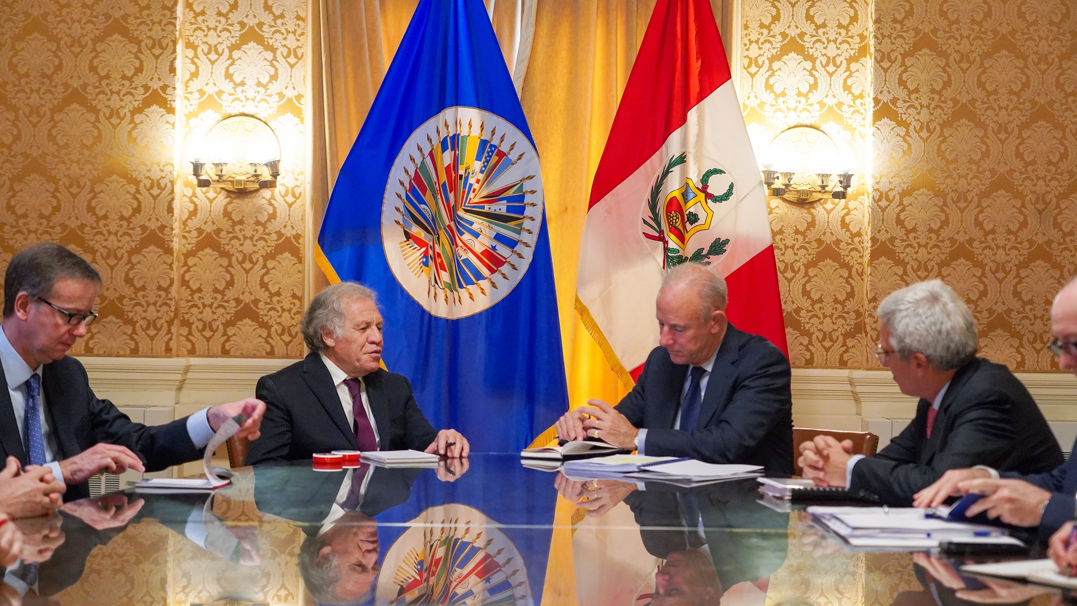 Canciller Javier González-Olaechea Franco, sostuvo reunión con el secretario general OEA y congresistas de EE.UU. en visita oficial al país norteamericano.