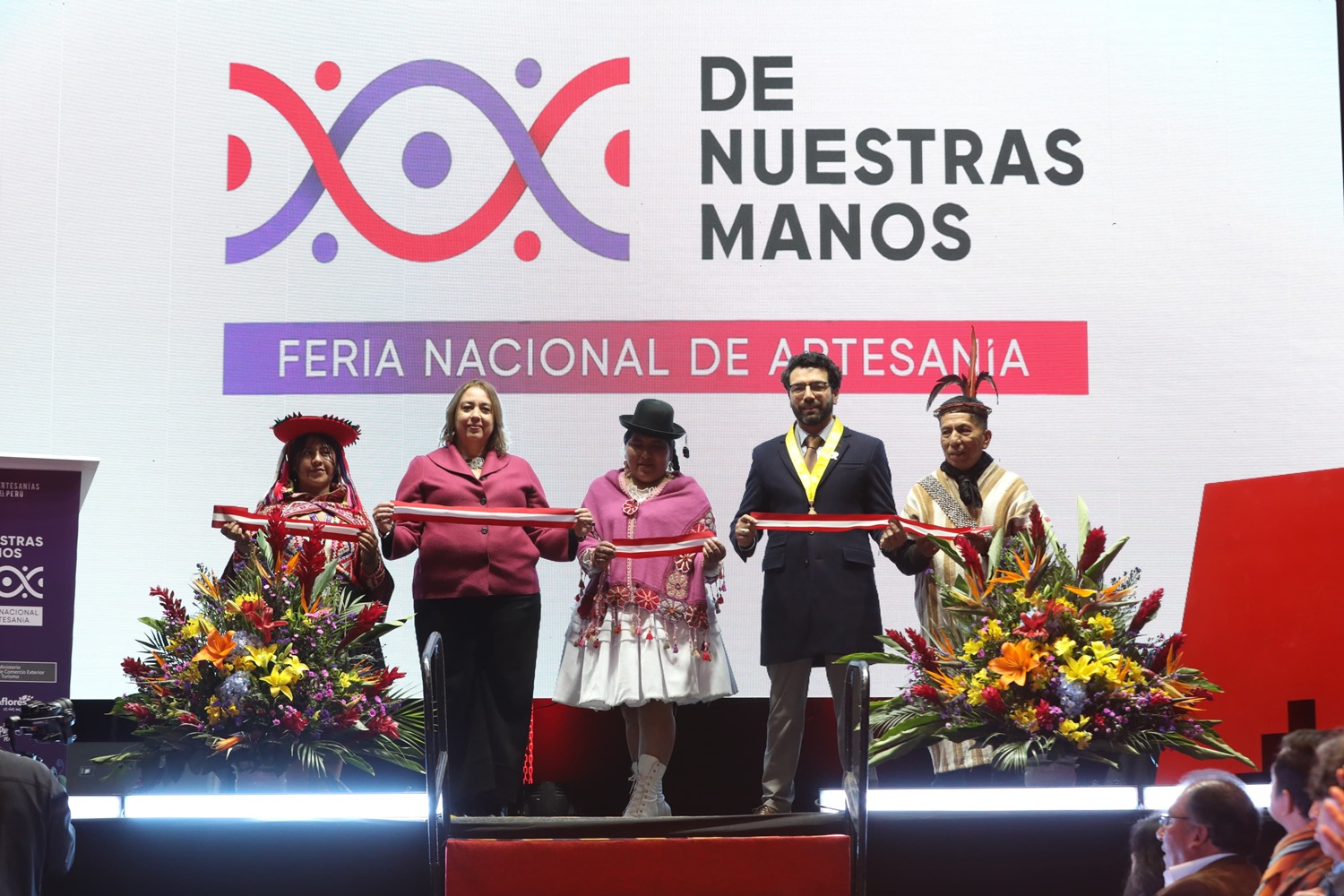 Descubre el Perú a través de sus manos, en la Feria Nacional de Artesanía "De Nuestras Manos 2025"
