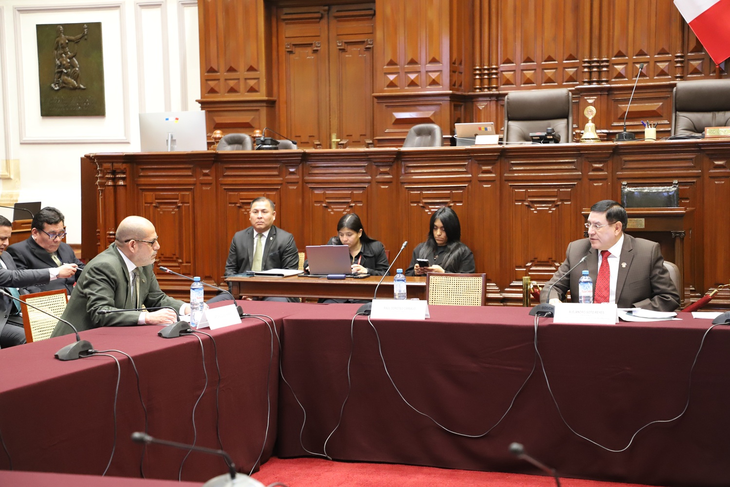 General Giles Ferrer: "Fuero Militar Policial (FMP) es un ente de deberes, no de privilegios", fue durante sustentación de presupuesto ante el Congreso.