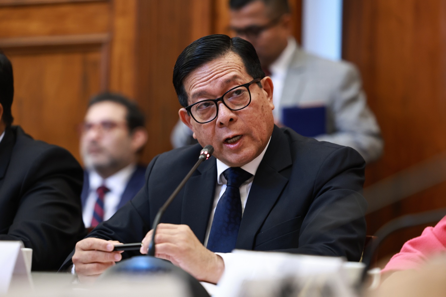 Premier Arana: "Manifestaciones pacíficas son bienvenidas, la violencia las desvirtúa, y estamos atentos a la escucha activa de las demandas ciudadanas".