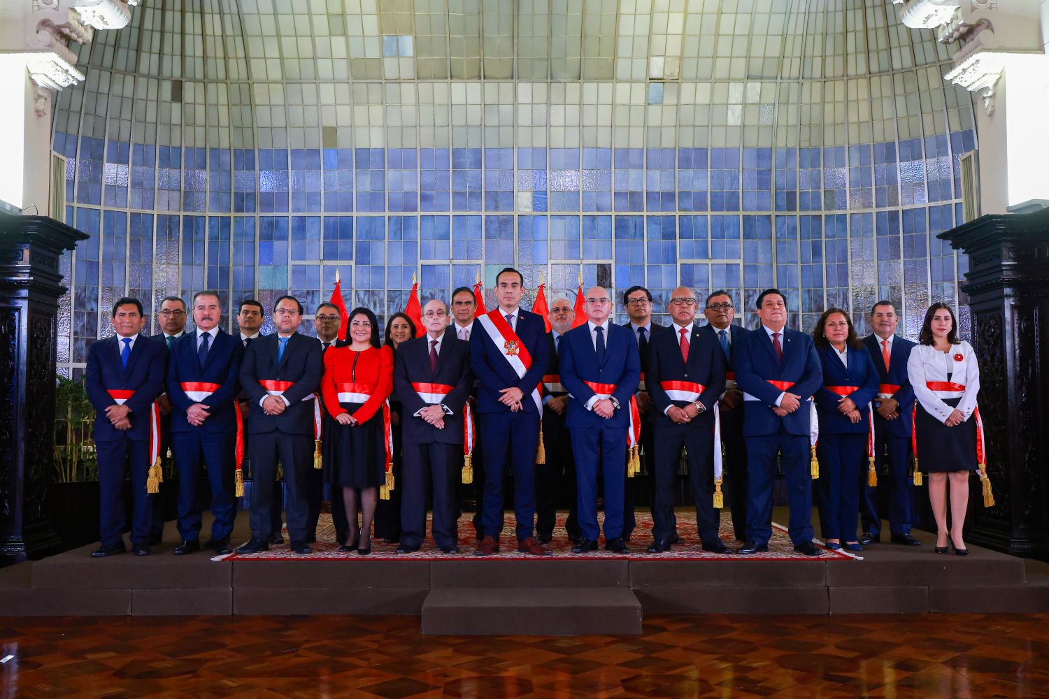 Perú: Juramentación del Gabinete Ministerial de Transición y Reconciliación Nacional, de la administración Jerí Oré.