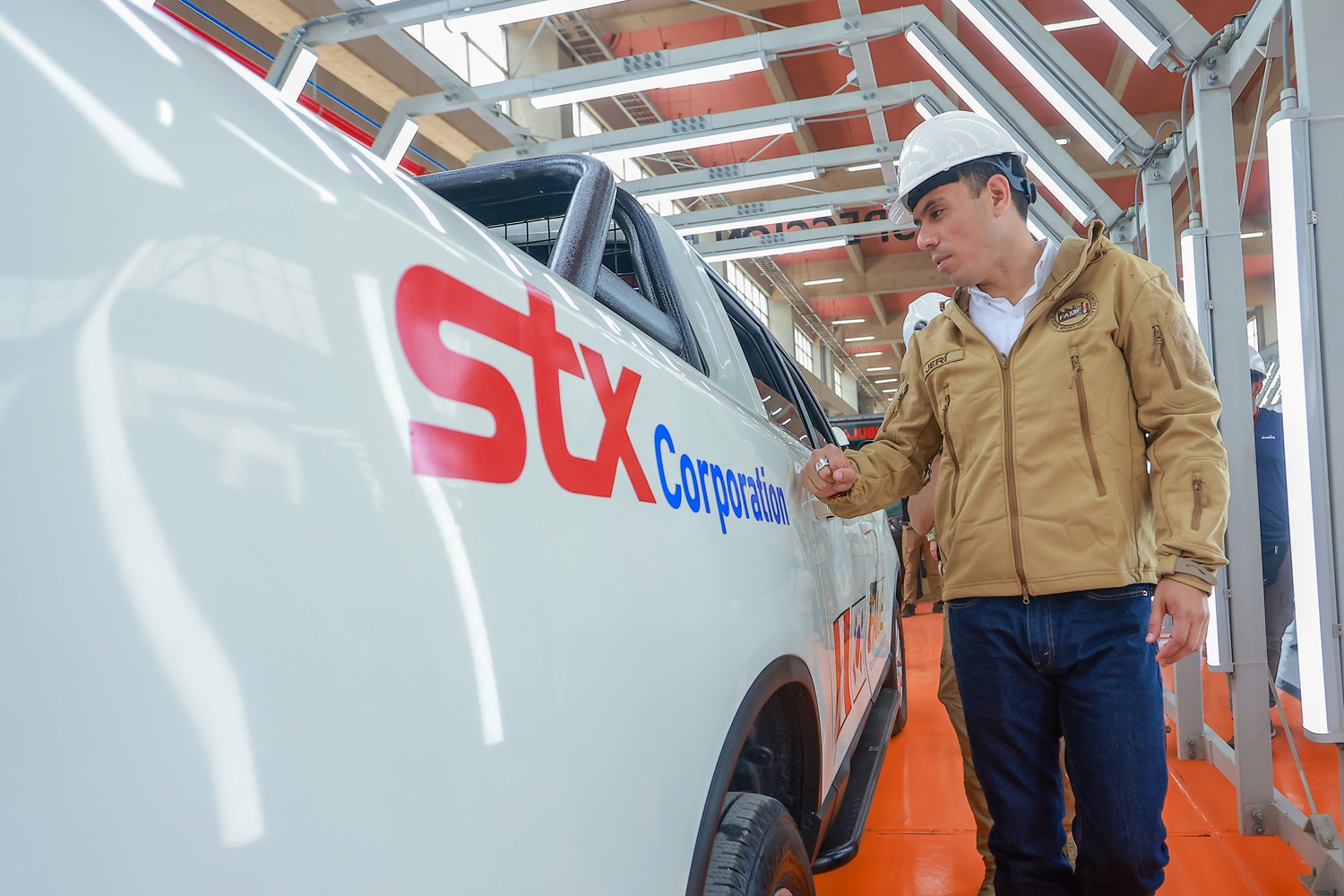 Precaria Administración de Jerí Oré: ¿Podrá garantizar éxito de planta de ensamblaje de vehículos especiales y apostar por la autonomía tecnológica?