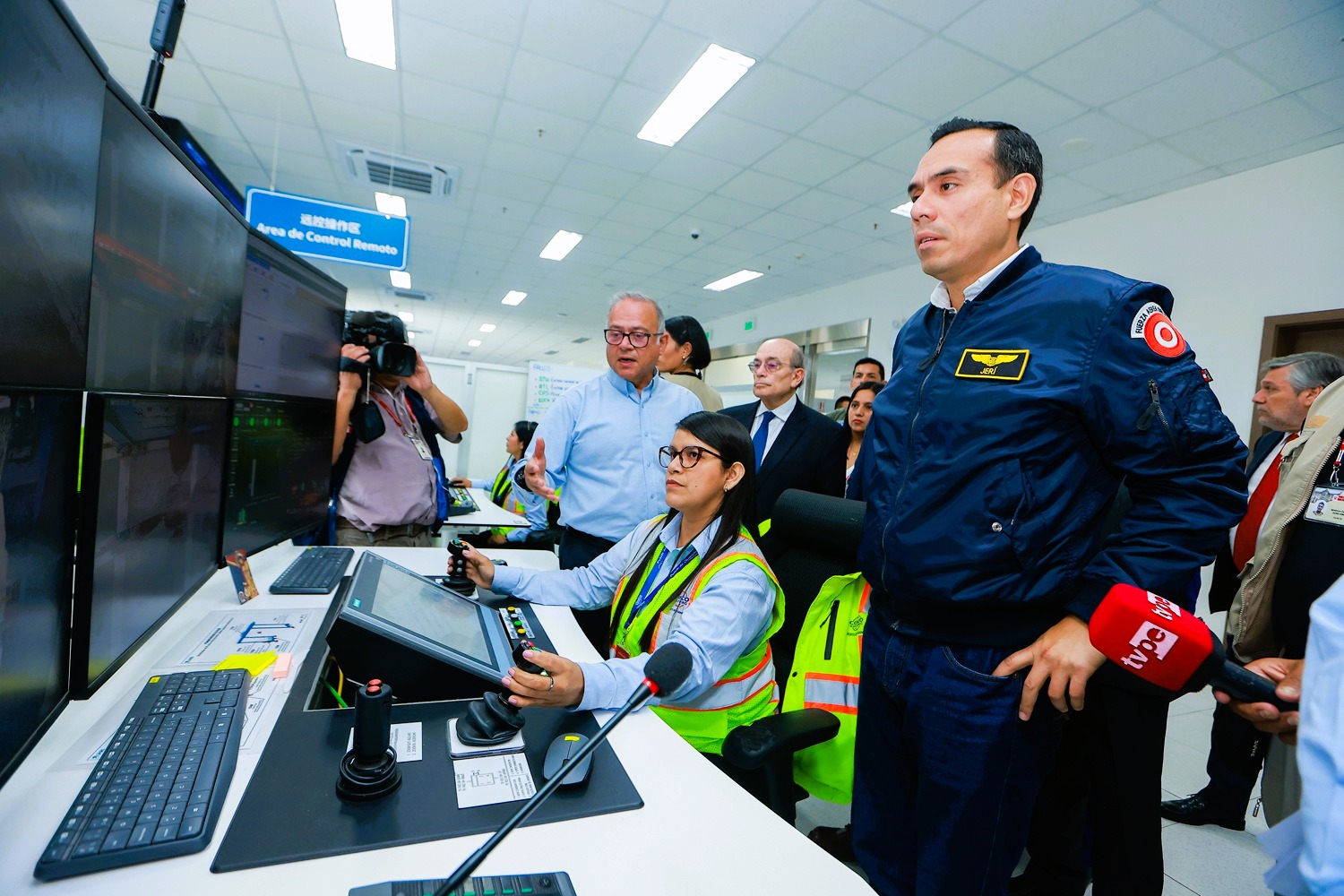 Chancay se Convierte en un Bastión Contra el Tráfico de Drogas: Presidente Jerí destaca conformación de la flamante "Unidad de Control Conjunto" de dicho Megapuerto.