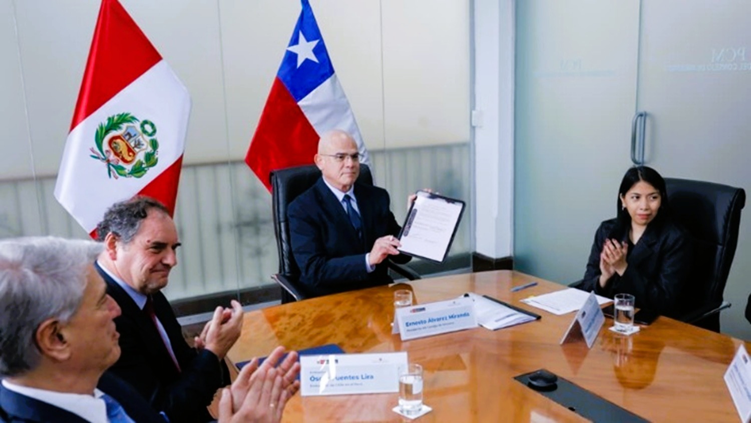 Acuerdo Histórico Perú y Chile: Ambas naciones impulsan el desarrollo de inteligencia artificial con sello latinoamericano.