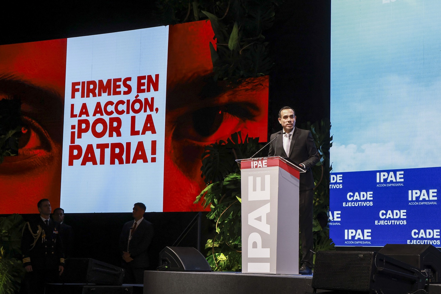 Presidente Jerí en CADE 2025: "Presupuesto 2026 priorizará seguridad ciudadana y proyectos en curso en todo el país".