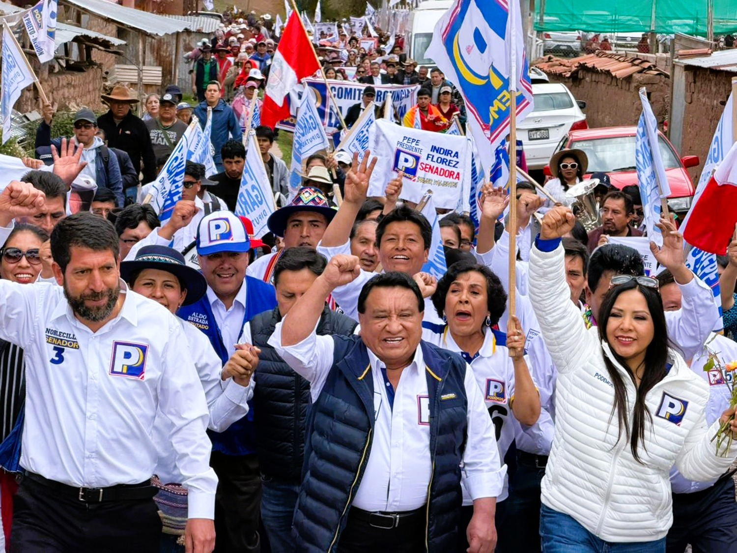 Podemos Perú a la Presidencia: Luna Gálvez lidera fórmula con Cecilia García y Raúl Noblecilla. "La alternativa de centro-derecha para las elecciones de 2026".