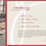 Ítalo Sifuentes Alemán es galardonado por su obra “ADN Perú” en los Gourmand Awards, en Riad – Arabia Saudita.