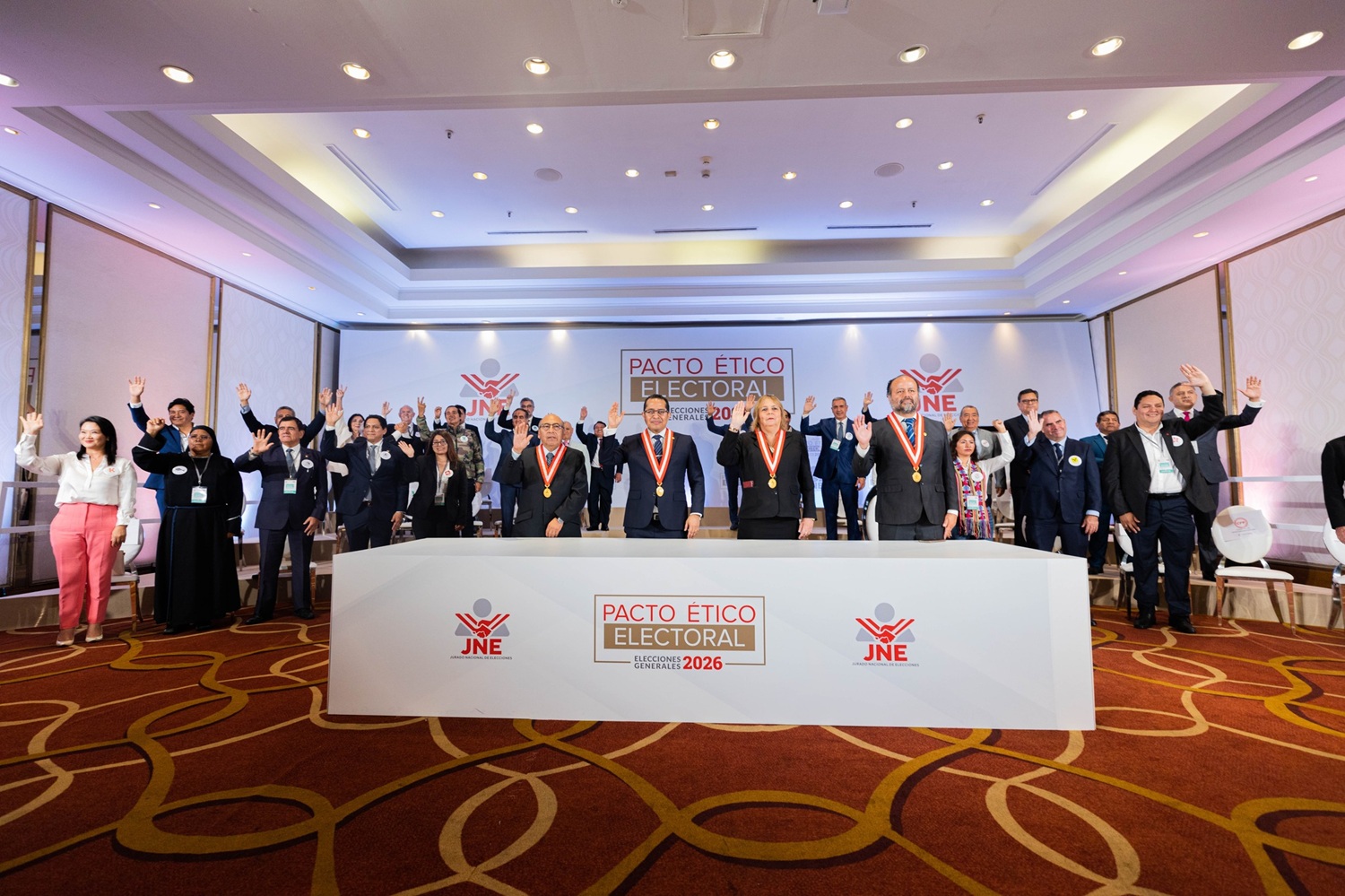 El Pacto Ético Electoral 2026: "Un compromiso que se pone a prueba entre promesas y realidades políticas en el Perú".