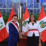 “Nelly Paredes del Castillo jura como nueva ministra del Ambiente: 35 años de experiencia para la sostenibilidad peruana, una política con enfoque intersectorial”.