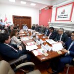 Pacto de Acero Entre Perú, Suiza y Luxemburgo: “Gobierno despliega su arma secreta contra la corrupción, miles de millones robados vuelven a casa”.