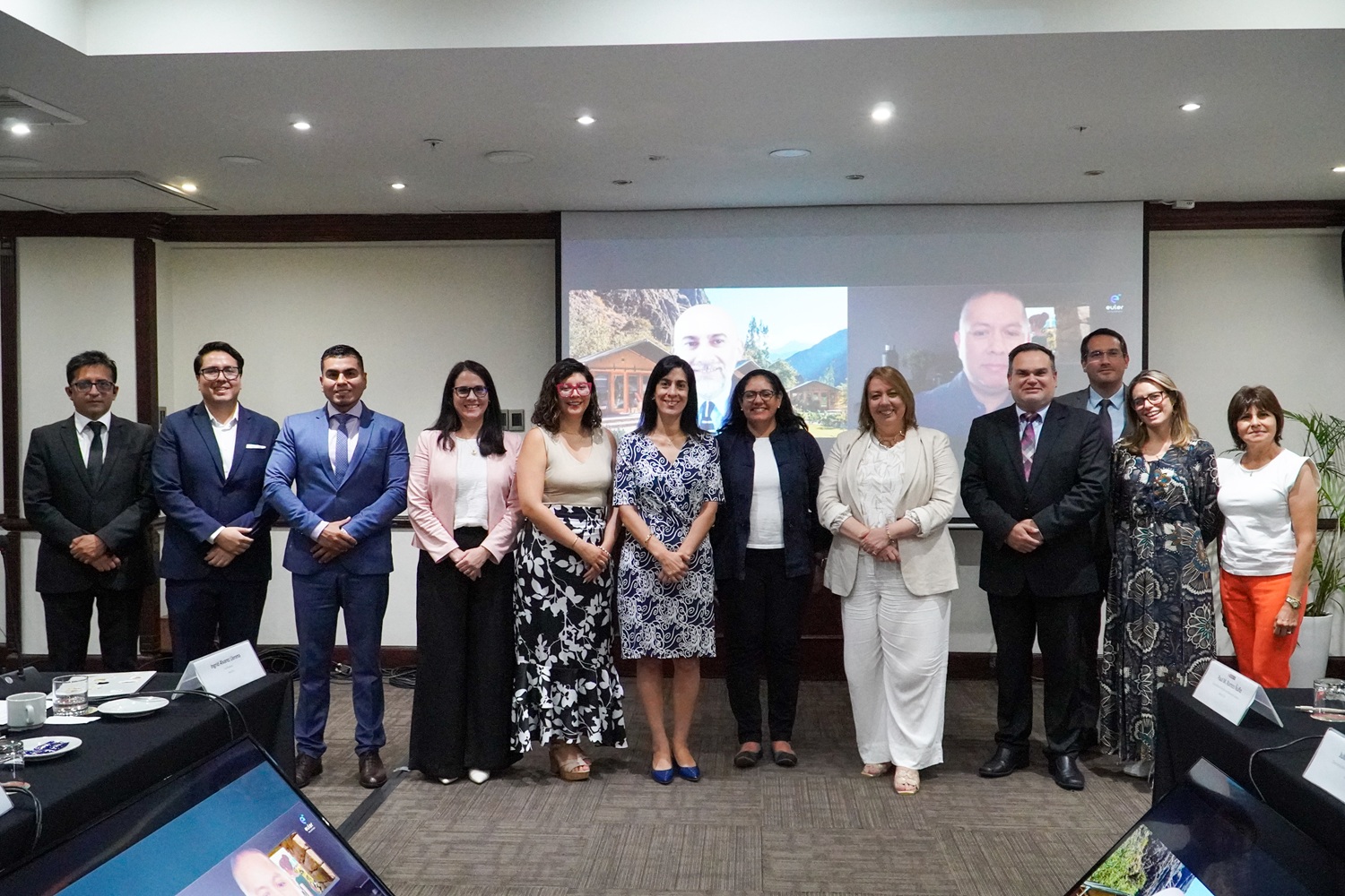 Perú Lanza Comité de Expertos en IA Para Turismo: "Mincetur diseña marco nacional para transformar digitalmente el sector normado en la ley N.° 31814 y política digital 2030".