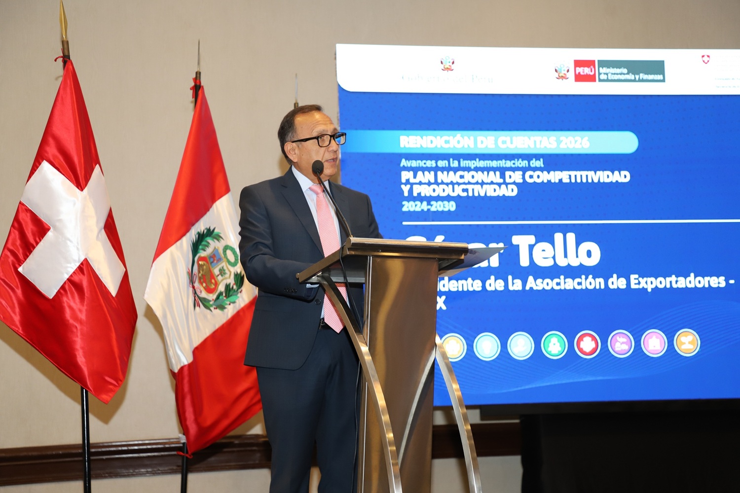 ADEX Lanza Alerta: 'Perú Exportador', récord de ventas, pero aún somos gigantes dormidos en el comercio global, urge fortalecer nuestro auge expedidor mundial.