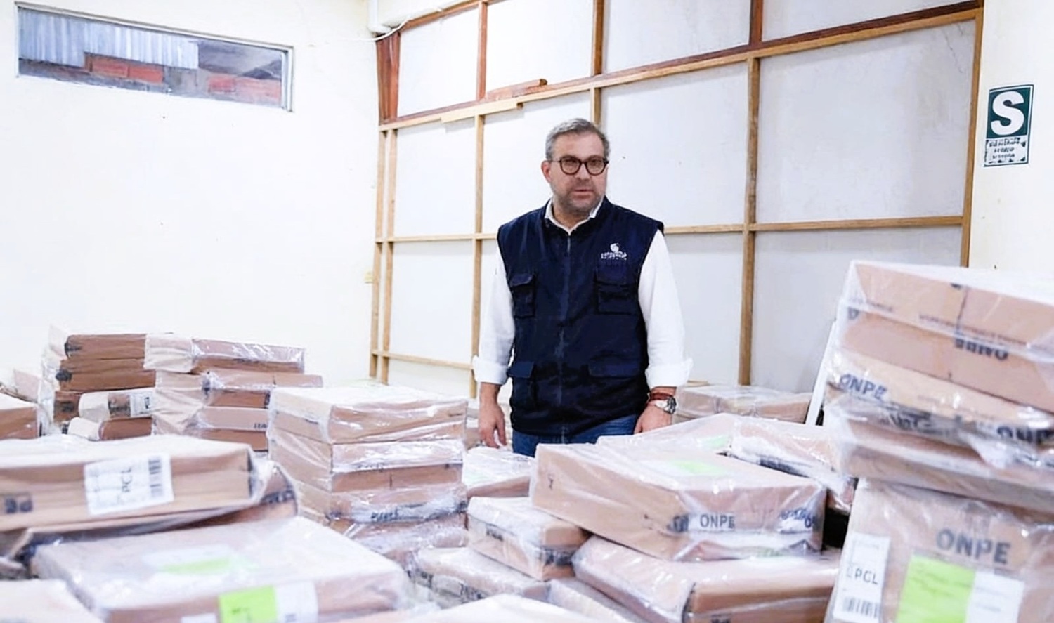 Perú Electoral: La ONPE en manos de Bernardo Pachas tras la súbita salida de Piero Corvetto, electores peruanos se preguntan ¿Qué Sigue para Perú?