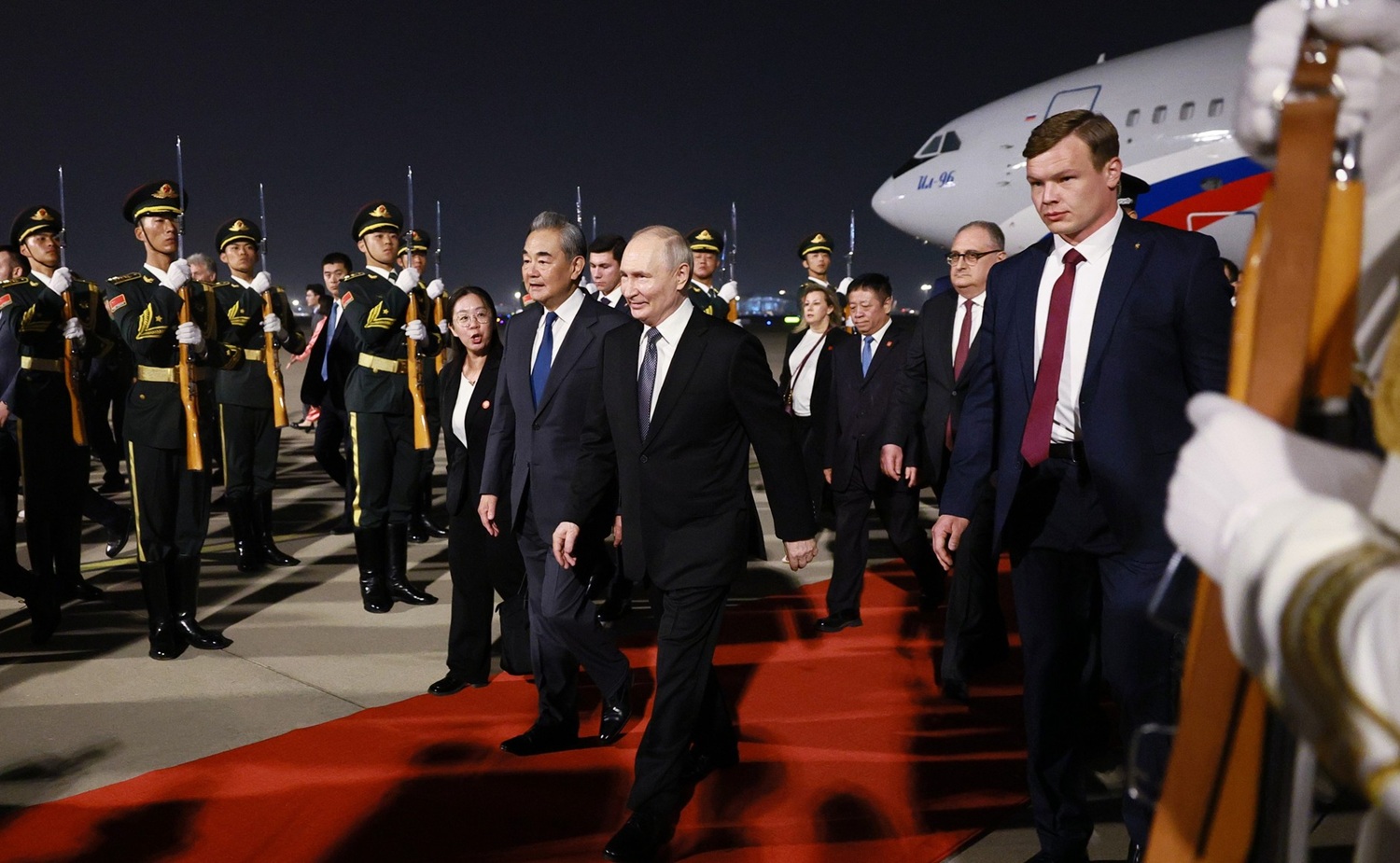 Putin en Pekín: Putin y Xi Jinping debaten los temas más apremiantes de la agenda internacional, se reafirma la asociación estratégica entre Rusia y China en una etapa clave para el mundo.