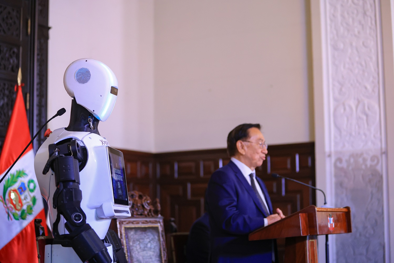 Del Privilegio a la Oportunidad: "Gobierno de presidente Balcázar, marcando el desarrollo silencioso pero inclusivo que transforma al Perú".