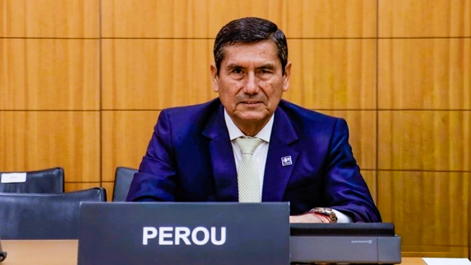 «Premier peruano Luis Arroyo: Perú ya ahorra 409 millones de soles gracias a normas regulatorias modernas, alineadas con la OCDE, que están transformando la economía peruana».