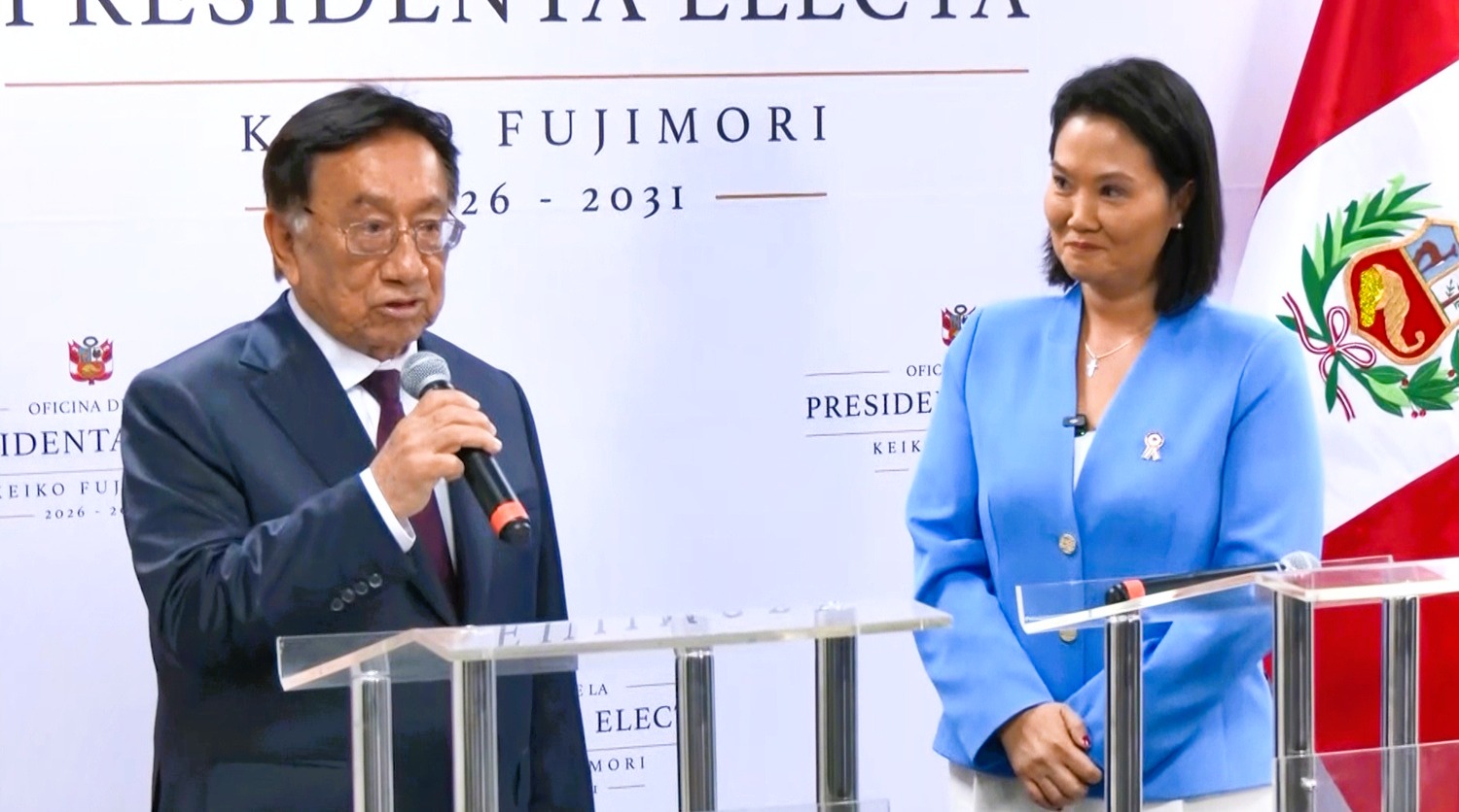 ¡Encuentro Democrático! "Balcázar invita a la presidenta Fujimori electa a Palacio de Gobierno para avanzar en la transición, mandataria electa confirma visita a sede del Ejecutivo tras recibir credenciales del JNE".