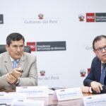 Instalan ‘Comisión de Transferencia’ en la PCM: “Premier Luis Arroyo lidera inicio formal del intercambio de gestión con el equipo de Keiko Fujimori, presidido por el economista Marco Vinelli Ruiz”.