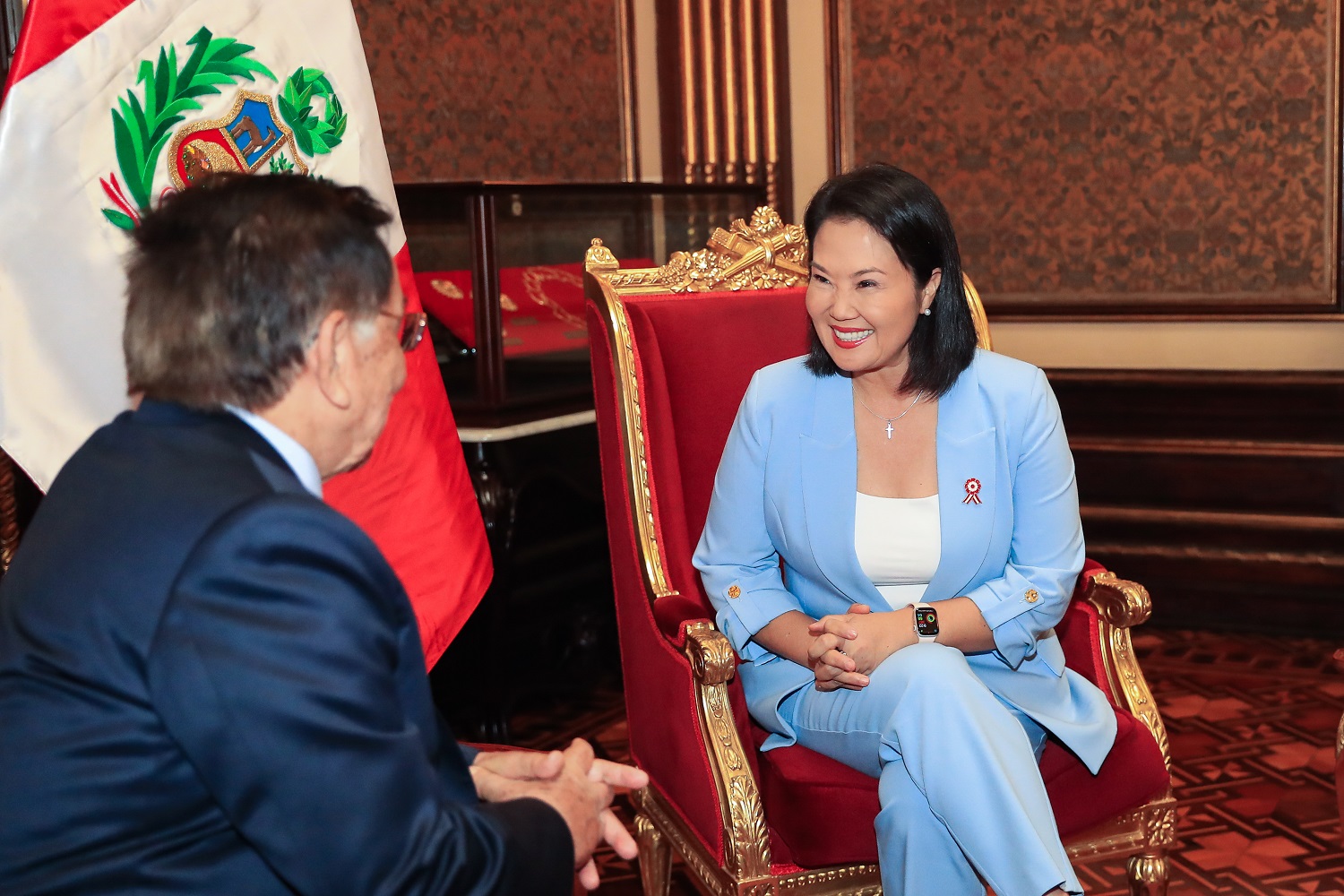 Balcázar recibe a Keiko Fujimori y confirma avance en la transferencia de gestión, el tema medular giró en 'Un Gobierno de Conciliación' que sería el mensaje central de la mandataria electa en su mensaje del 28 de julio ante el Congreso.