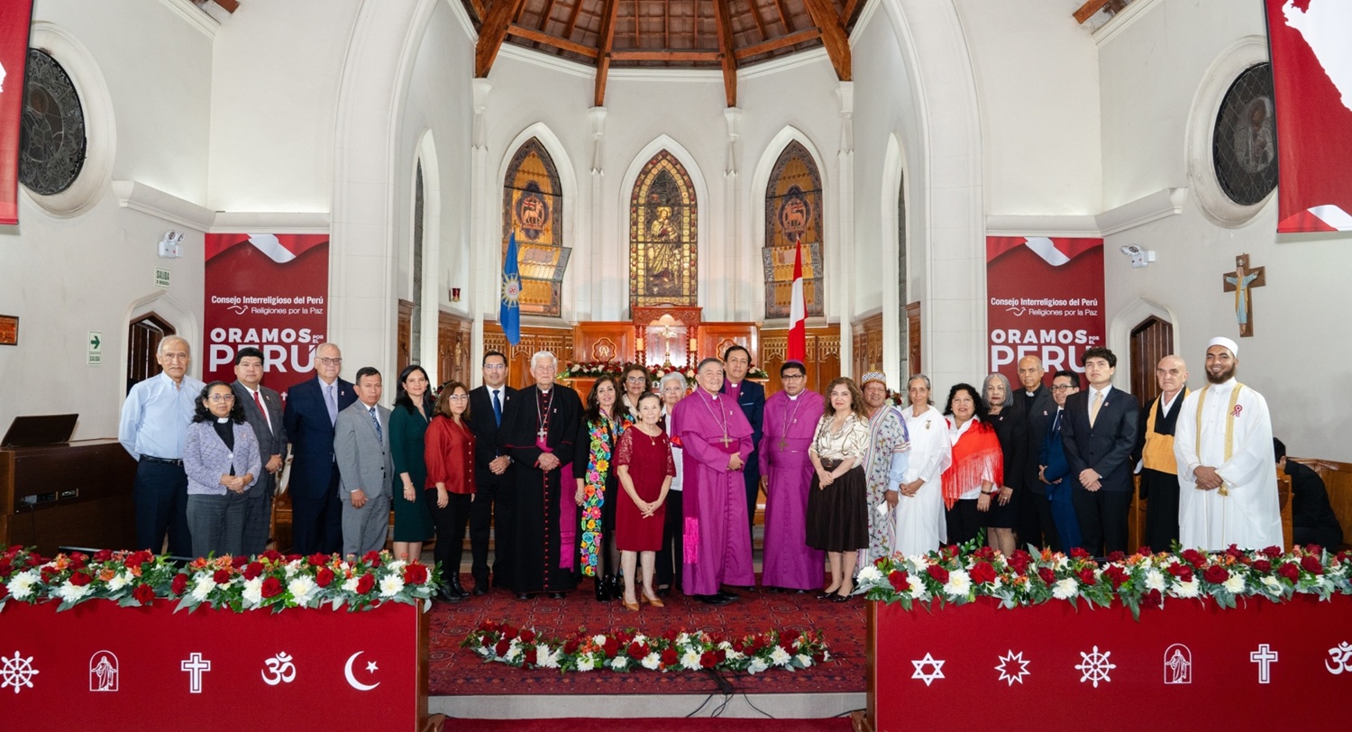 Organizaciones religiosas oraron por el Perú por Fiestas Patrias, en la sexta edición de "Oramos por el Perú", organizada por el Consejo Interreligioso del Perú – Religiones por la Paz.​​